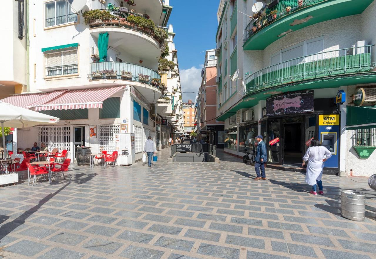 Apartamento Luminoso Y Moderno Estudio Plaza Andalucia *