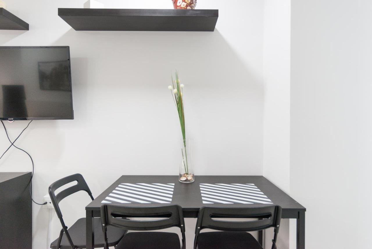 Apartamento Luminoso Y Moderno Estudio Plaza Andalucia